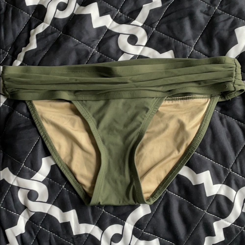 VS Bikini Bottom